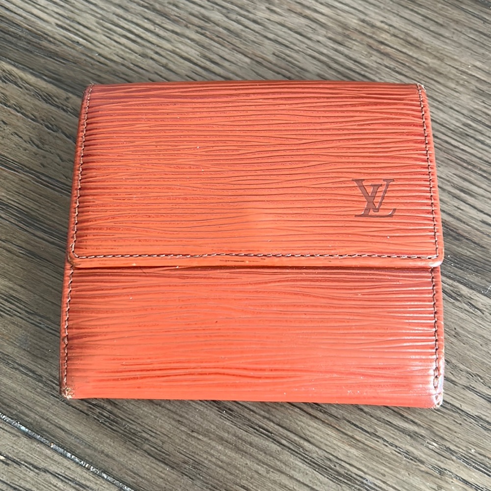 LV Cognac Epi Dual Snap Wallet - Picture 1 of 16